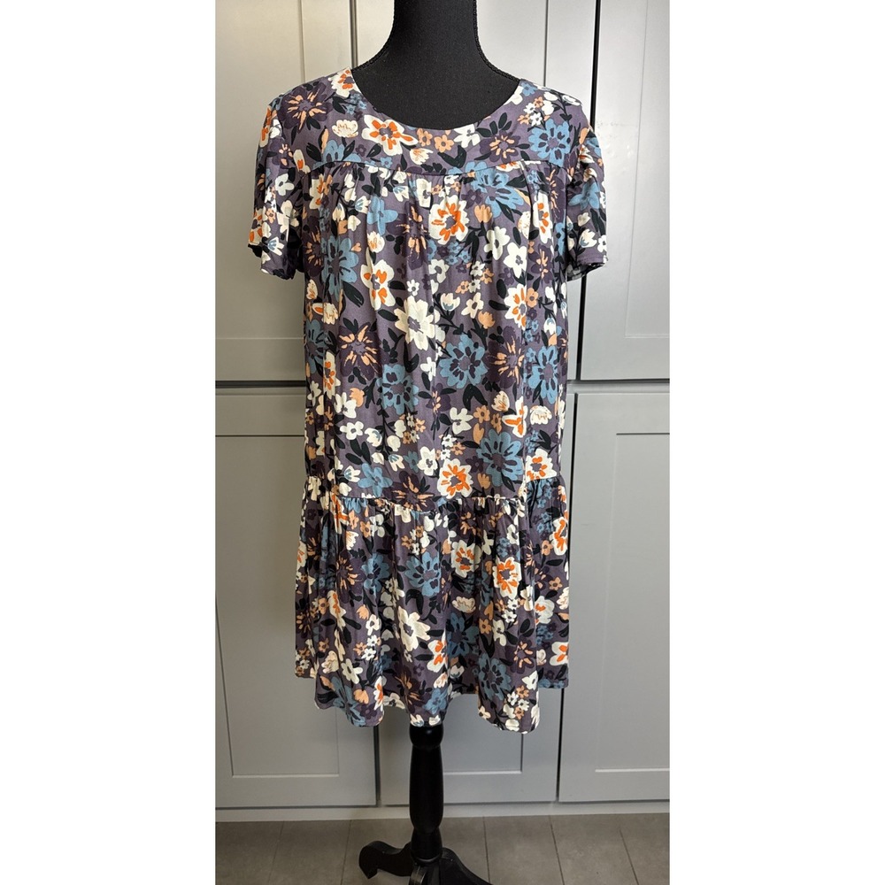 Storia Boho Tiered Ruffle Mini Dress Medium Purple‎ Floral Cottagecore Coastal